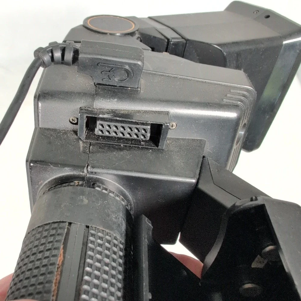 Sunpak Super 622 Handle Flash Strobe - Auto Focus Capable